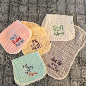 Soft Baby Burp Cloth β Absorbent, Gentle Cotton for Newborns, Ideal for Feeding, Spit-Up Protection, and Everyday Baby Care